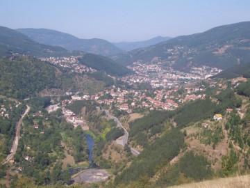 Svoge town