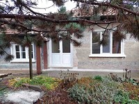 Houses in Polski Trambesh