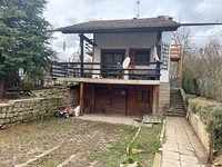 Houses in Elin Pelin