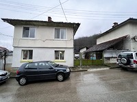 Houses in Troyan