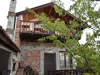 Property for sale in the town of Aytos