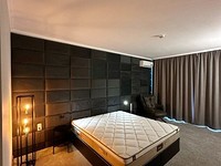 Large apartment with sea view for sale in Saint Vlas