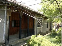 Houses in Polski Trambesh