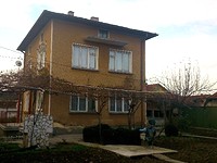 Houses in Elin Pelin