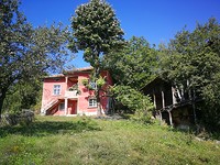 Property with huge garden for sale close to Vratsa