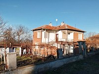 Houses in Elhovo