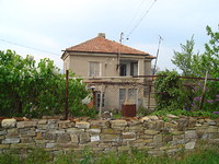 House With A Huge Yard