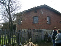 house in mountain area