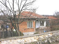 One storey house for sale near Elhovo