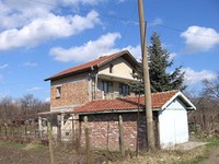 Cottage With A Garage 15 Km From Burgas